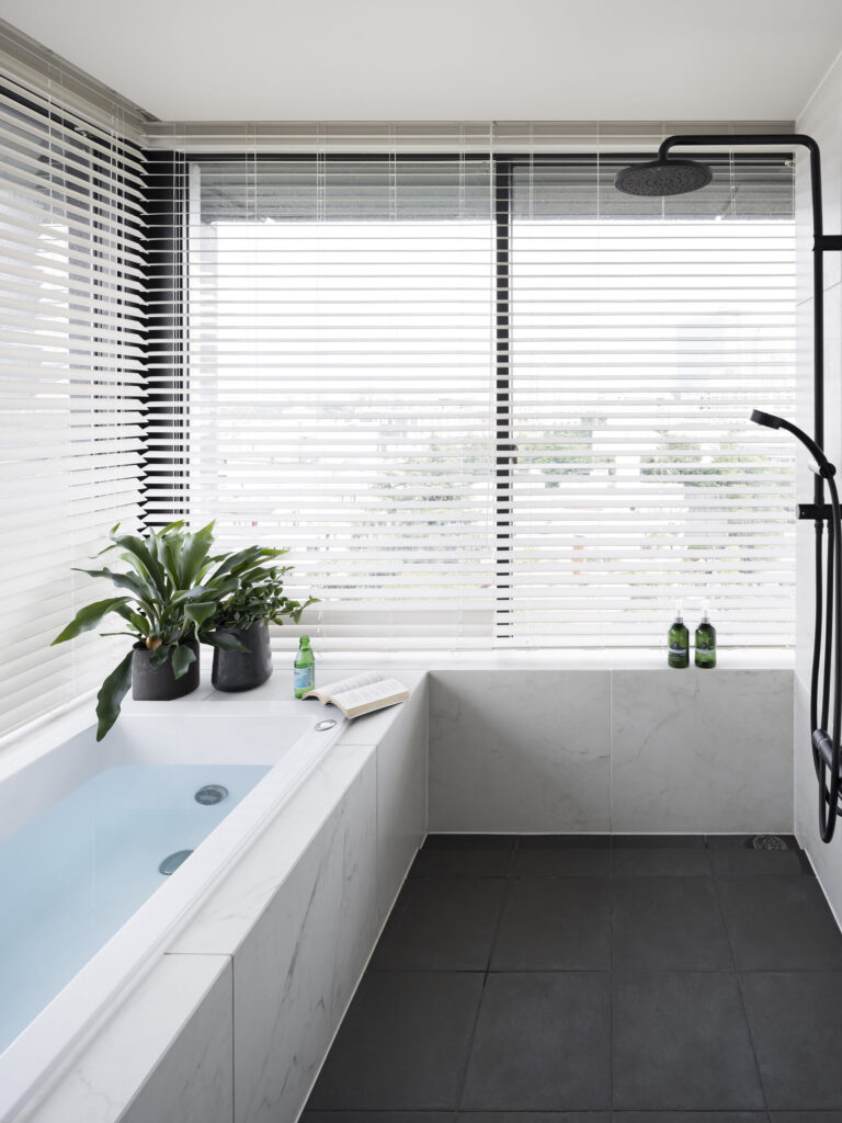 Sky Window House