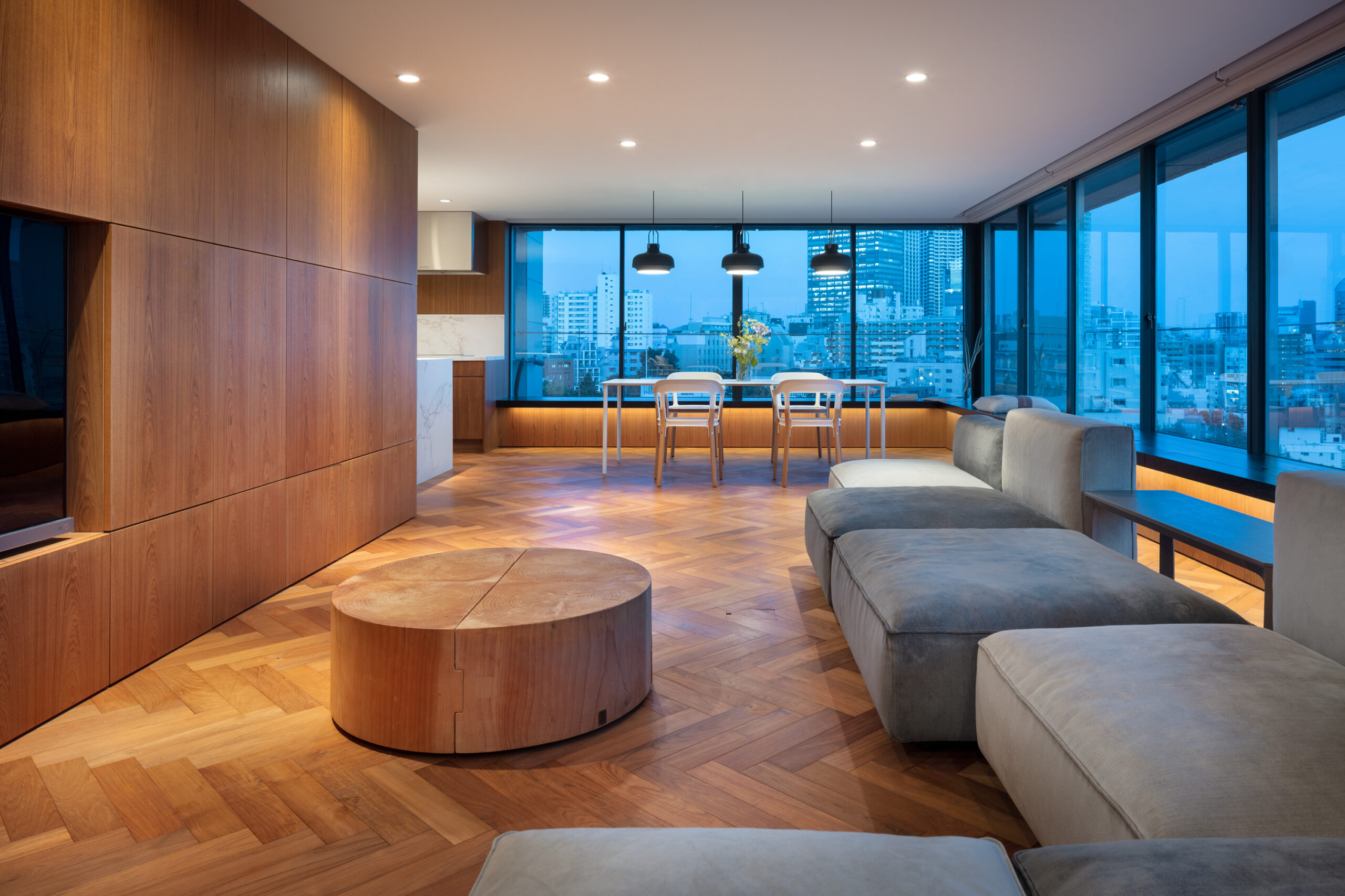 Sky Window House