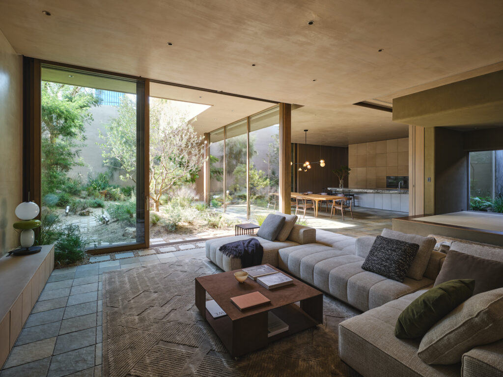 Strolling Gardens & House