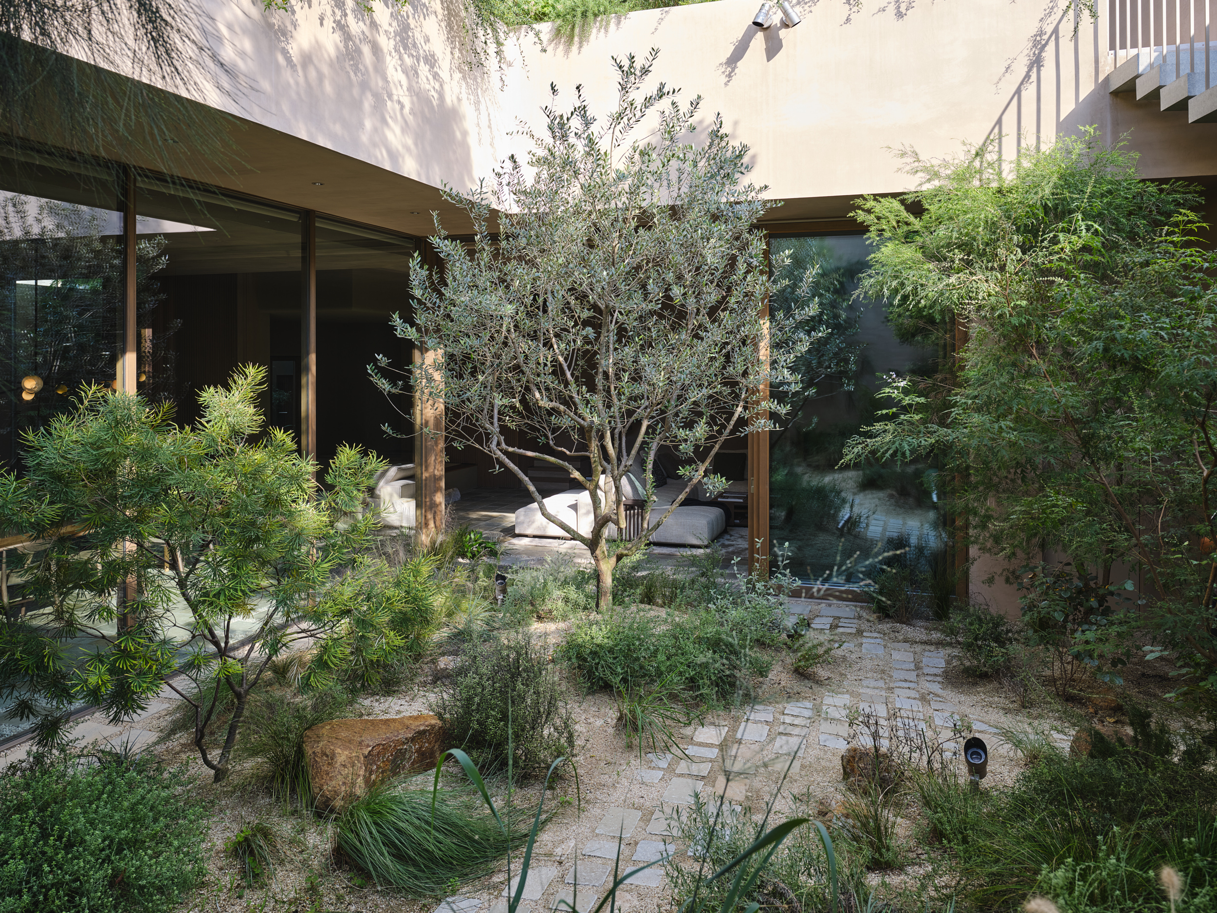 Strolling Gardens & House